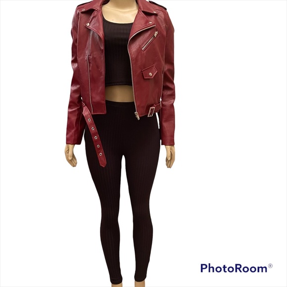 NWT 1 piece jumpsuit - Picture 4 of 10